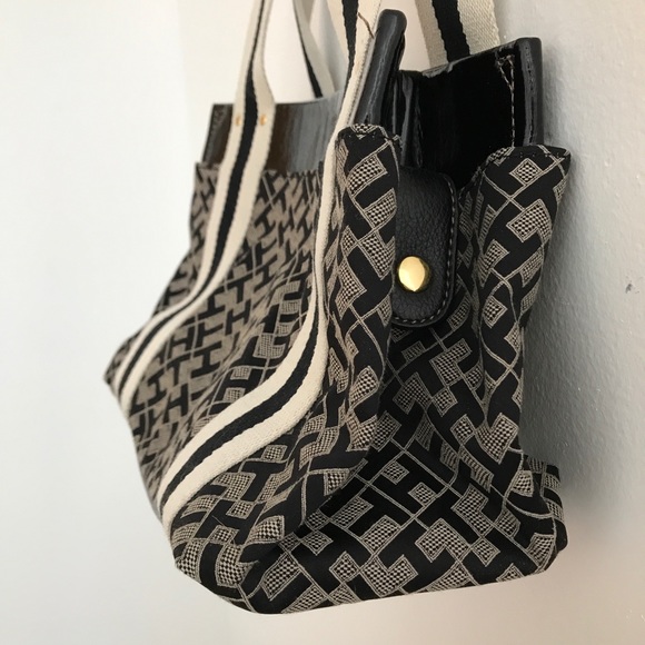 Tommy Hilfiger Logo Canvas Handbag - Picture 6 of 7